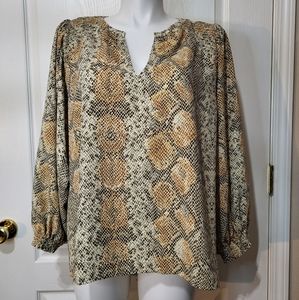 Ava & Viv Snake Print Top Blouse